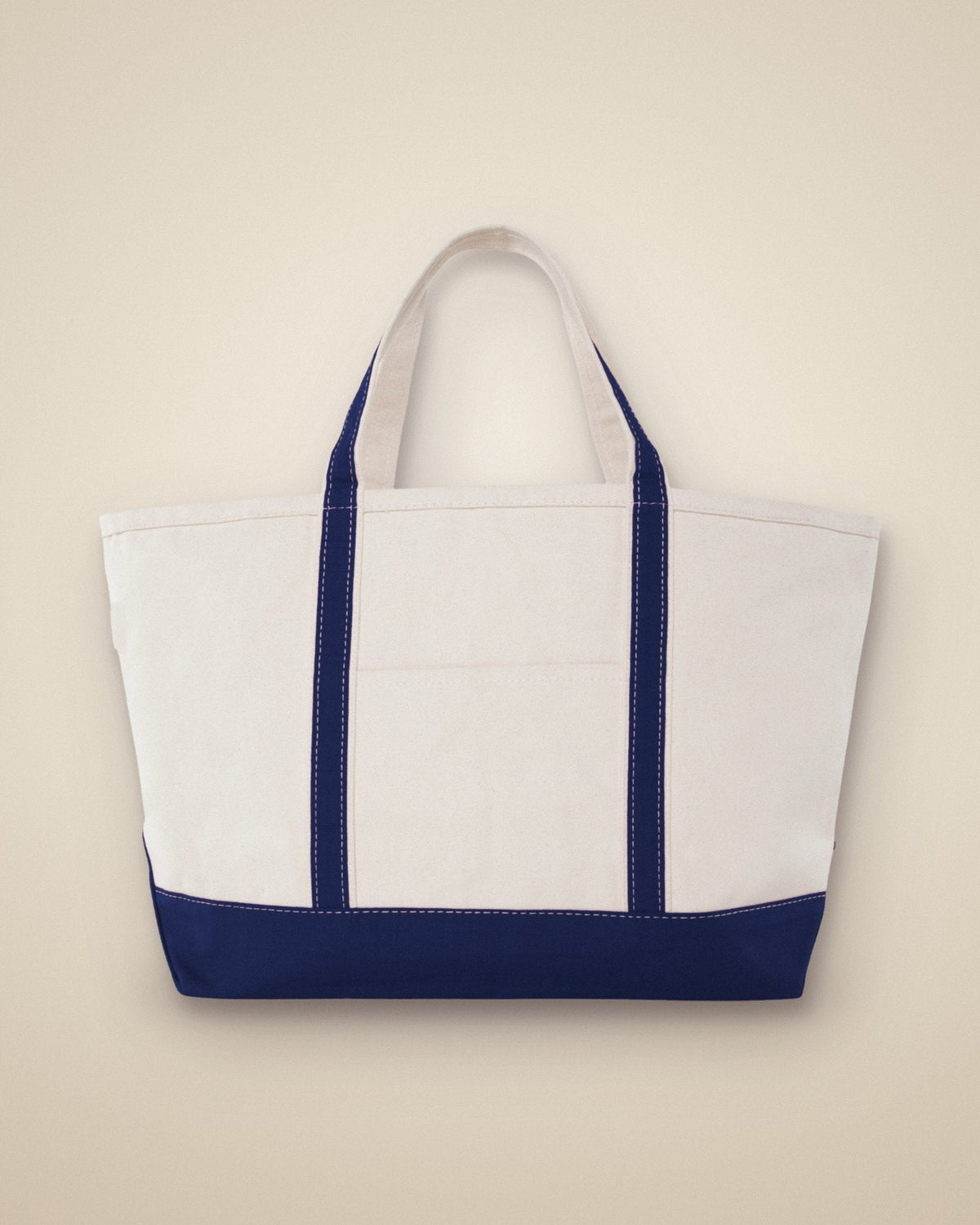 Traveling Large Tote navy, foto de estudio