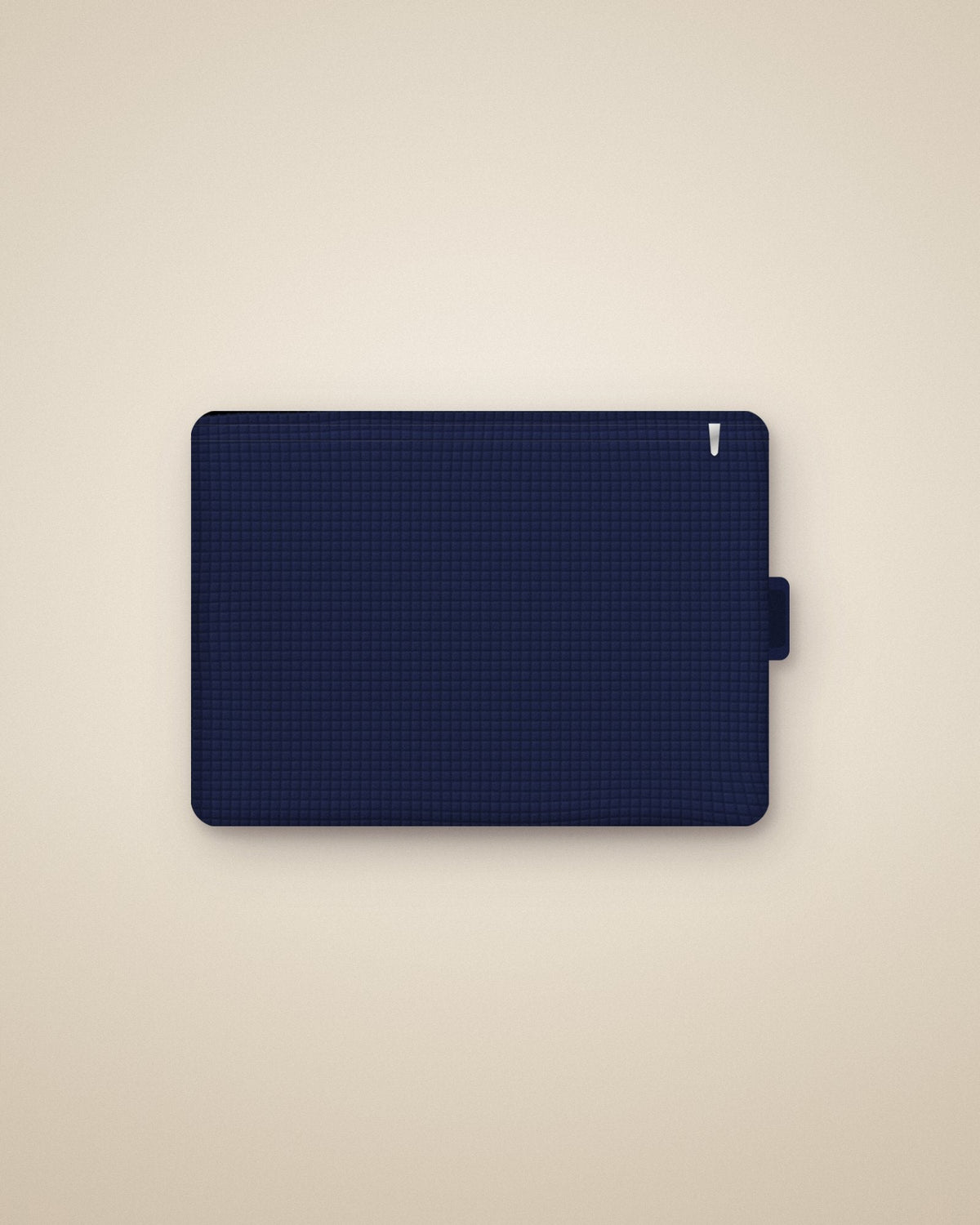 Waffle Pouch navy, foto de estudio