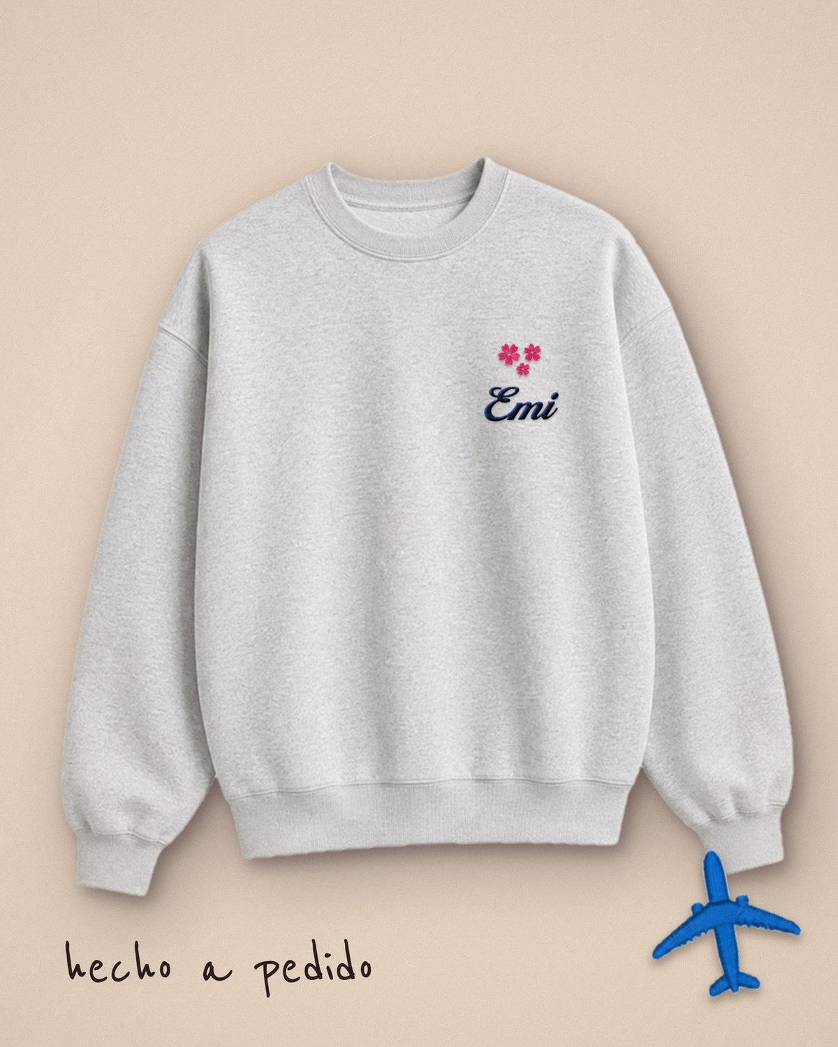Crewneck gris con nombre e ícono (foto anterior)